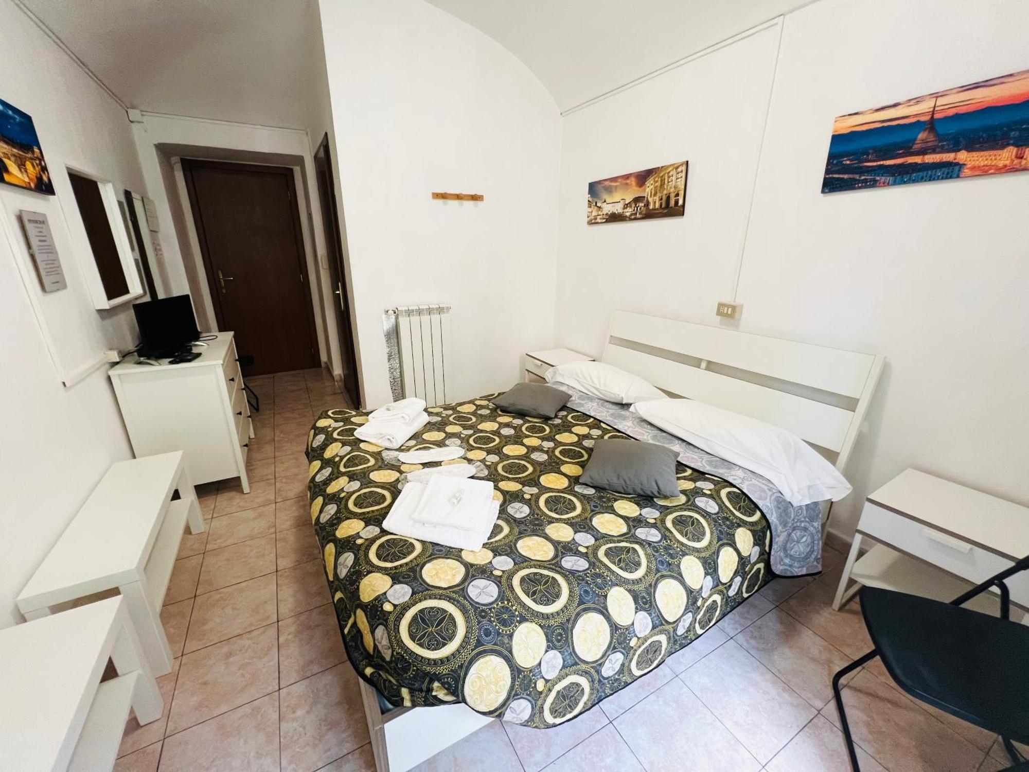 Da Lisa Guesthouse Bed & Breakfast Turin